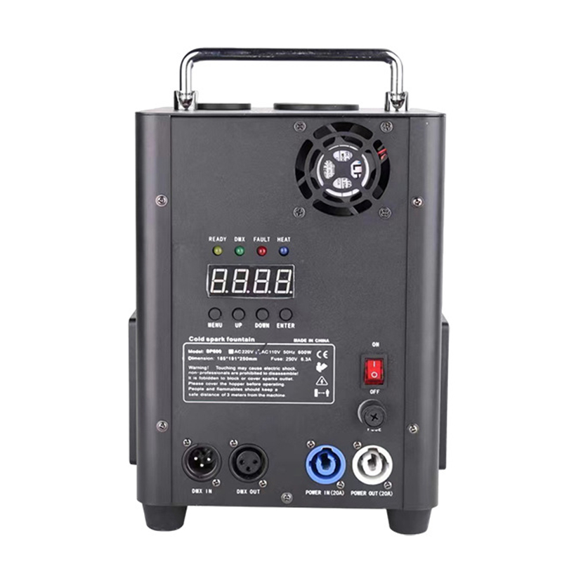 Macchina Sparke da 600 W Macch - Event Party Dj recensione e prezzo